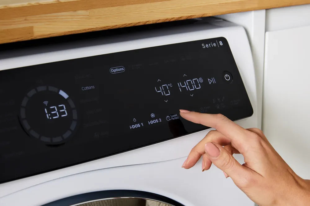 Bosch Series 8, Washer dryer, 10.5/6 kg, 1400 rpm